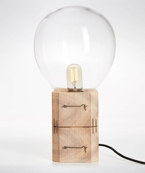 MOULD TABLE LAMP