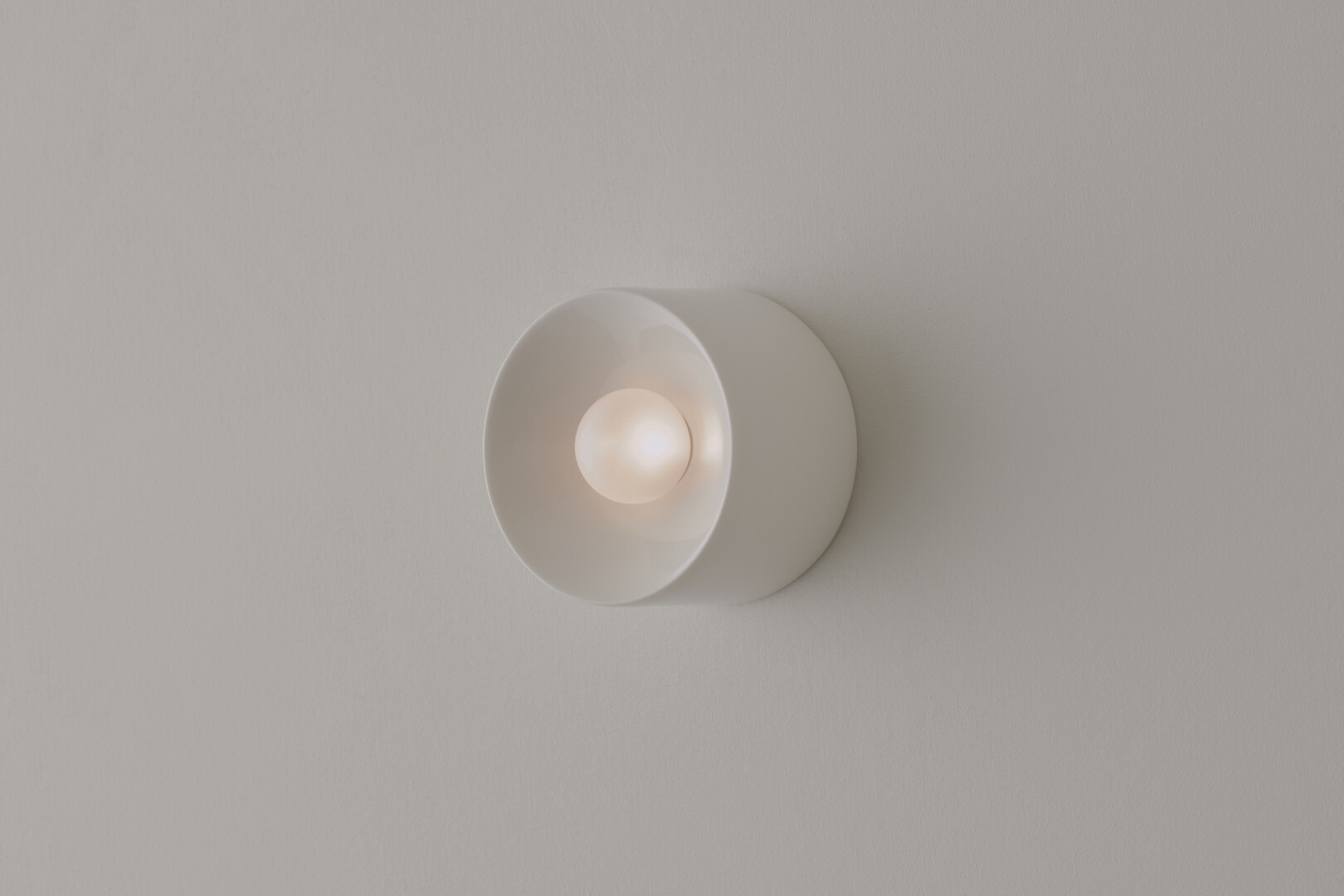 ANTON CERAMIC