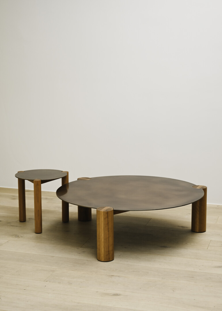 DREI COFFEE TABLE