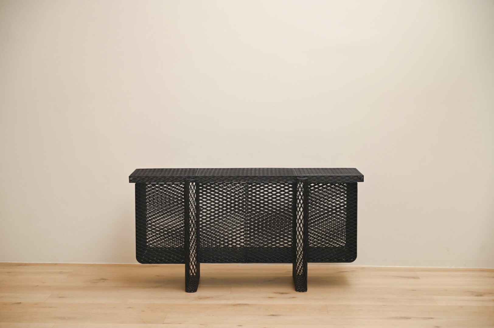 WABERN CREDENZA EXPANDED STEEL
