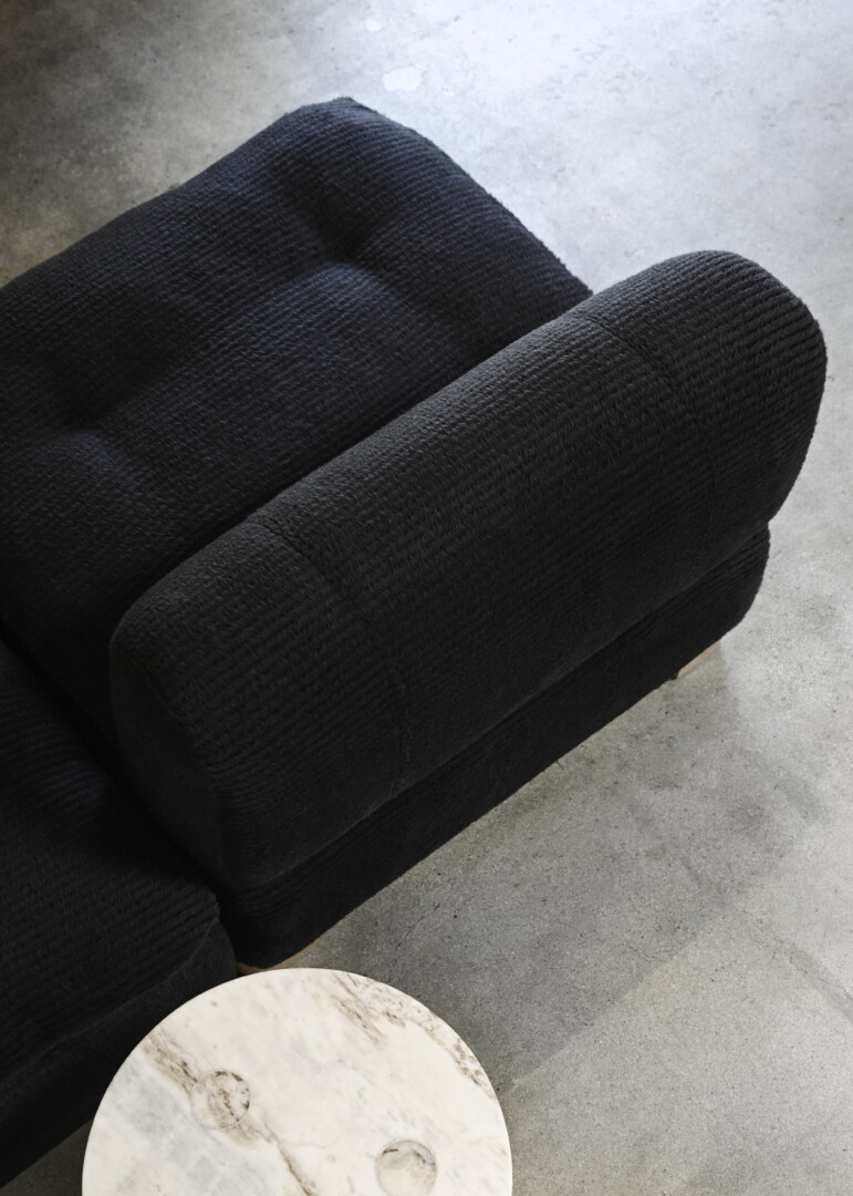 ROLLEN LOUNGE CHAIR