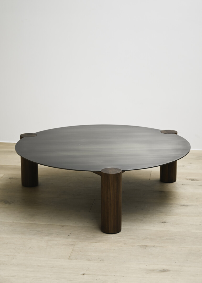 DREI COFFEE TABLE