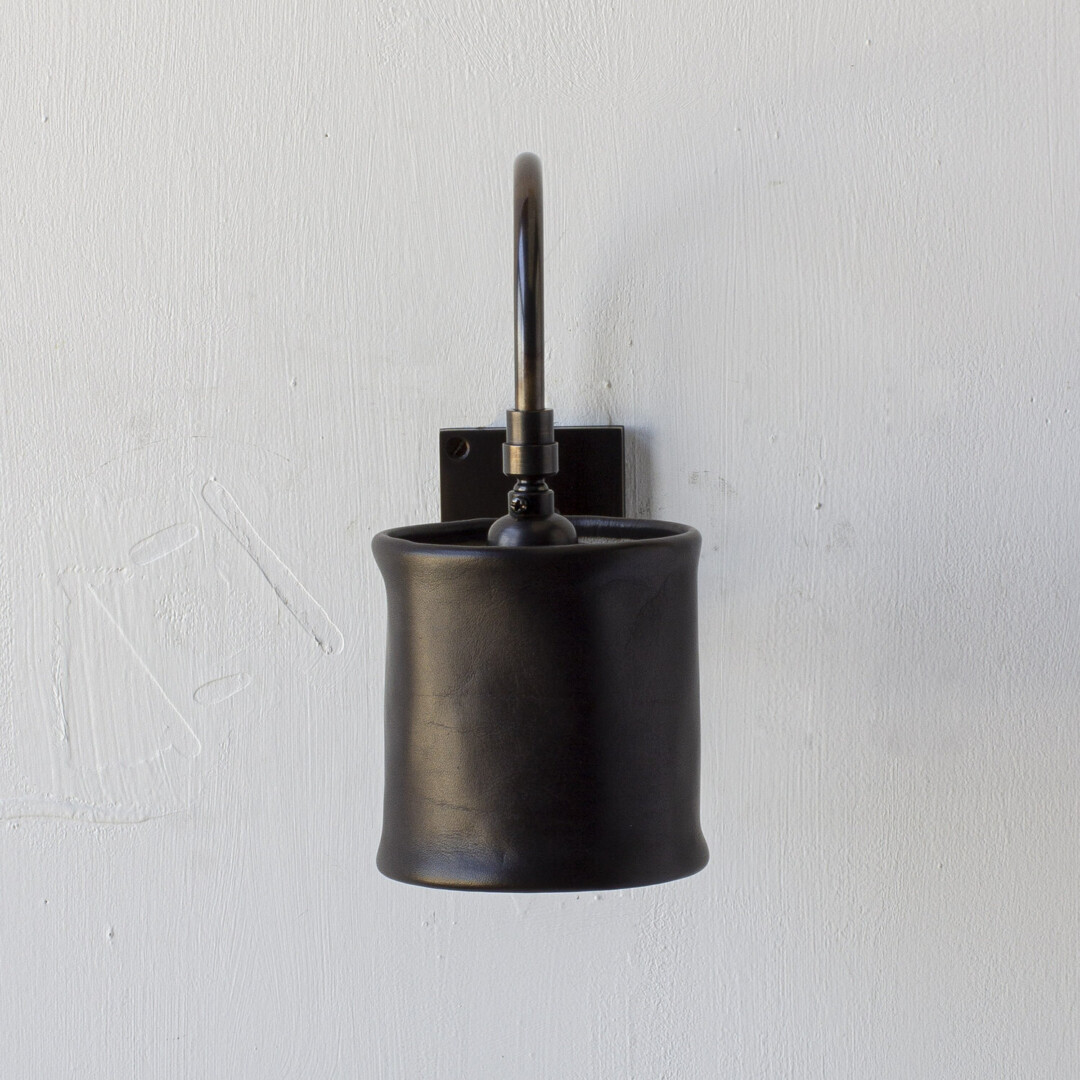 SERIES 01 SMALL SCONCE