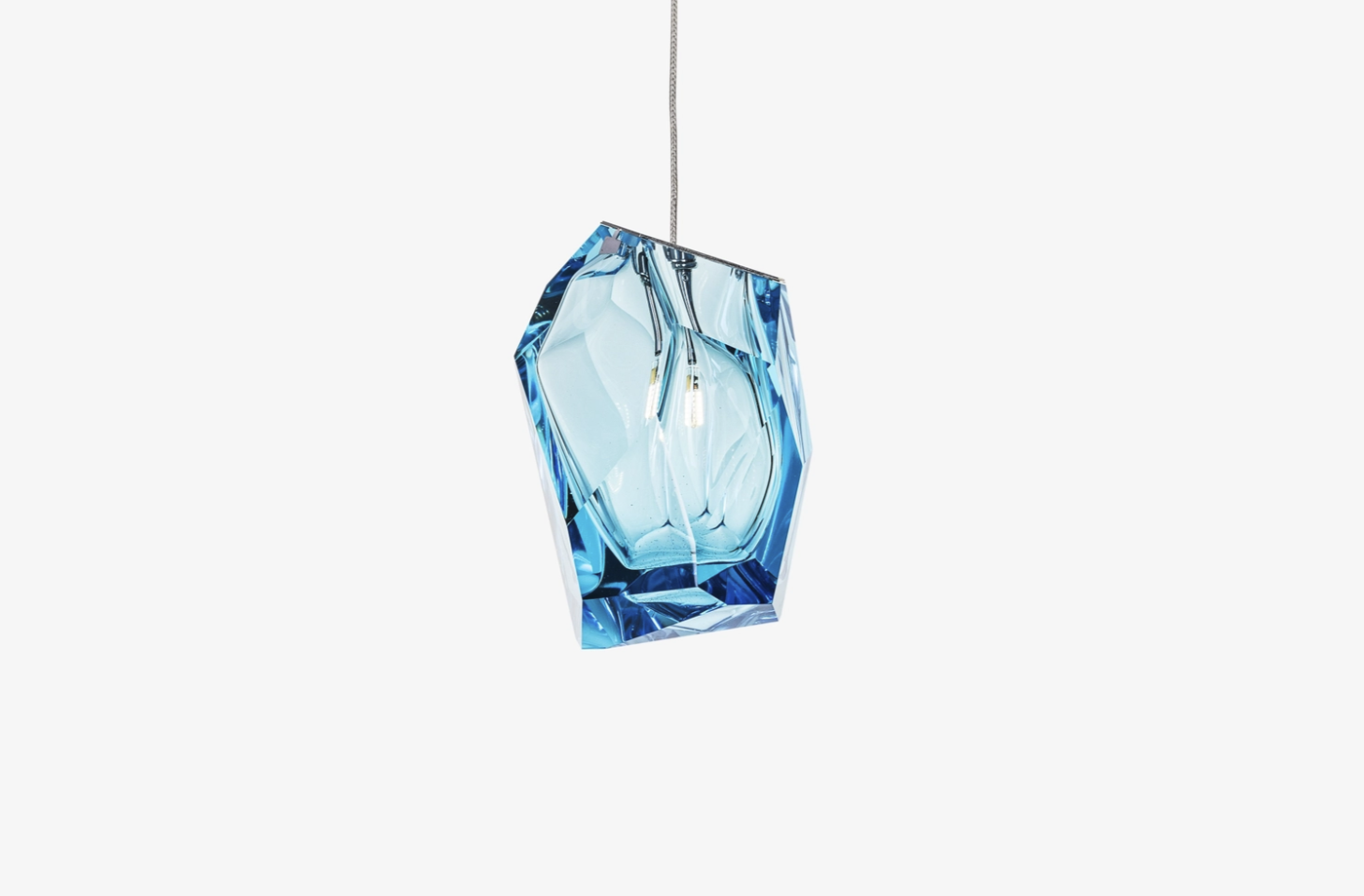CRYSTAL ROCK RAW PENDANT
