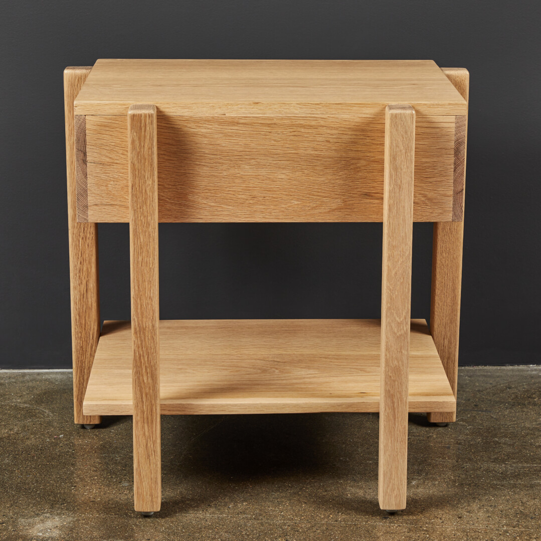 PLATZ NIGHTSTAND