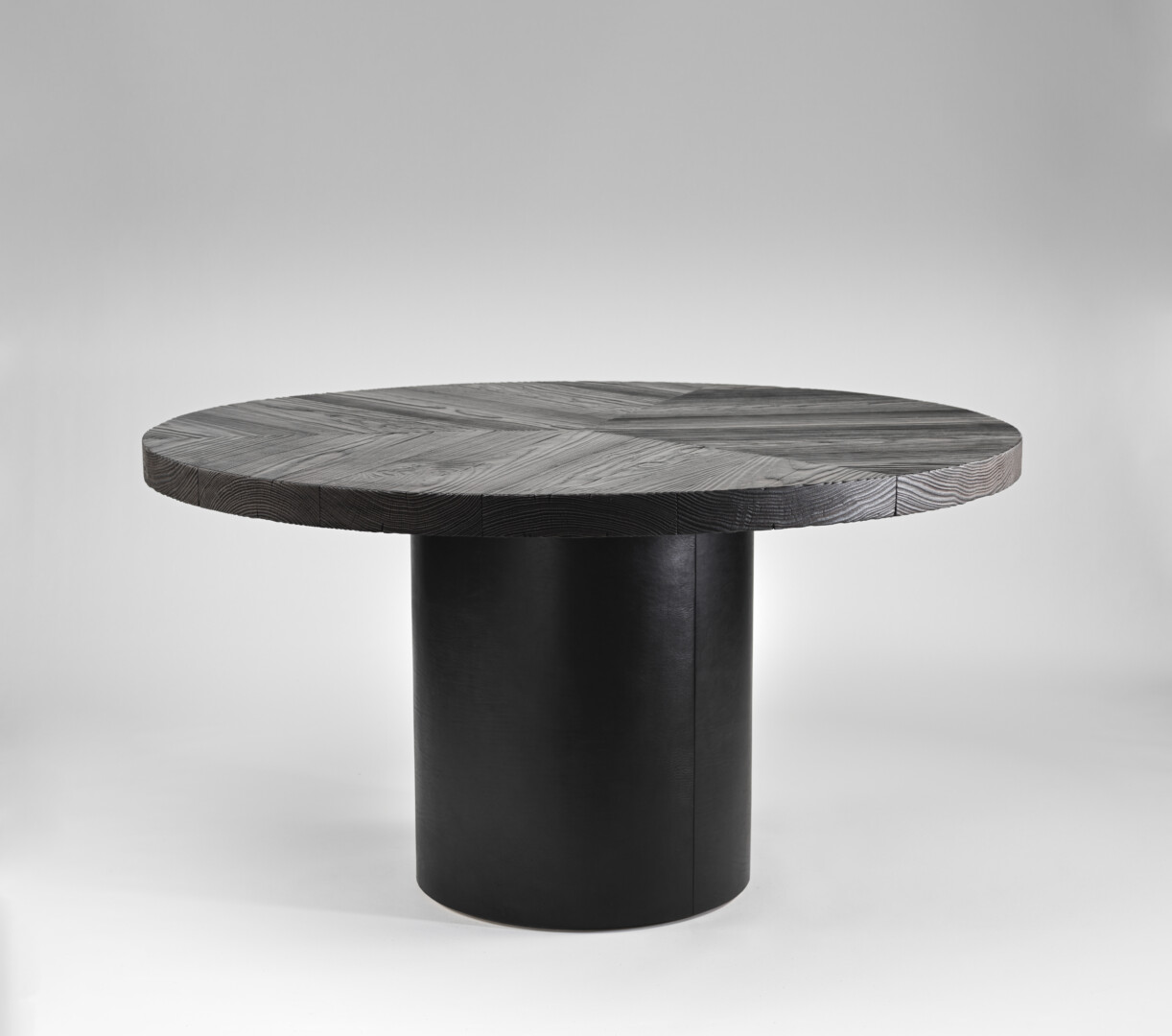 NORMA TABLE