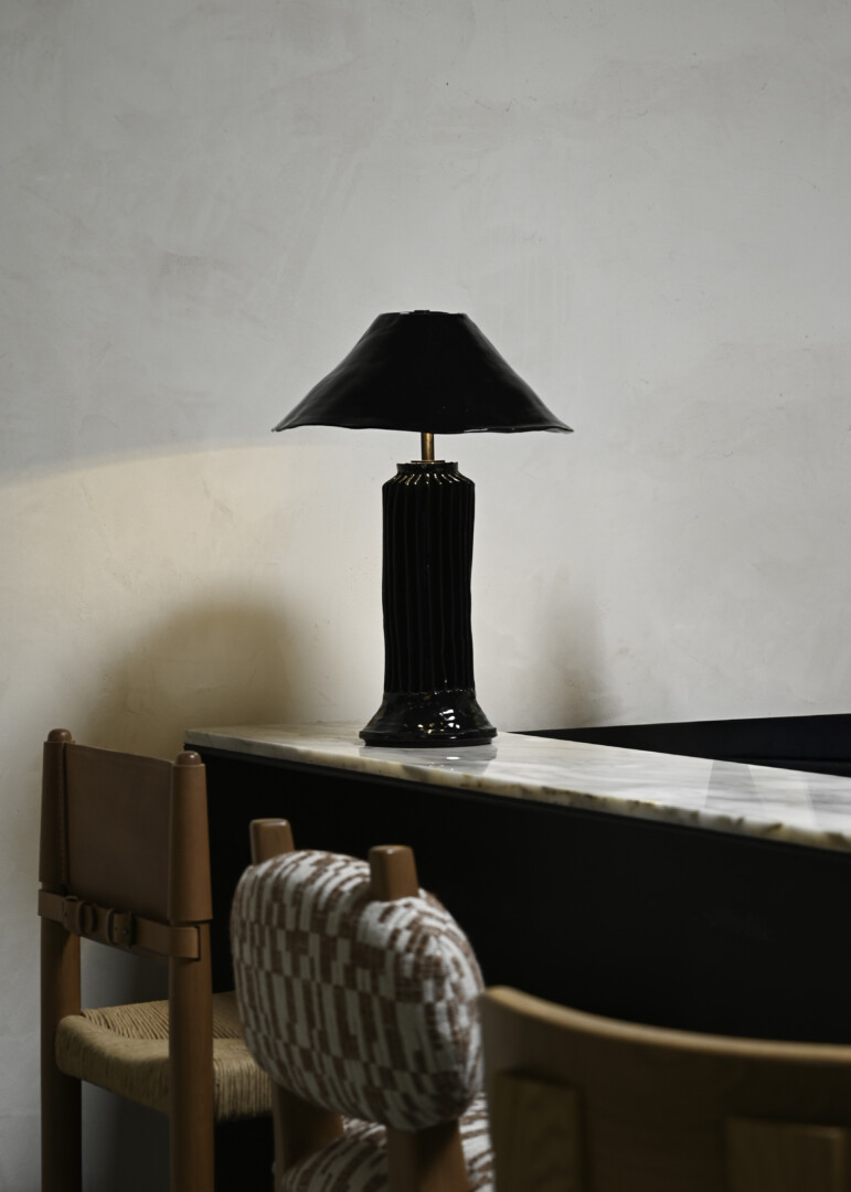 SILO TABLE LAMP