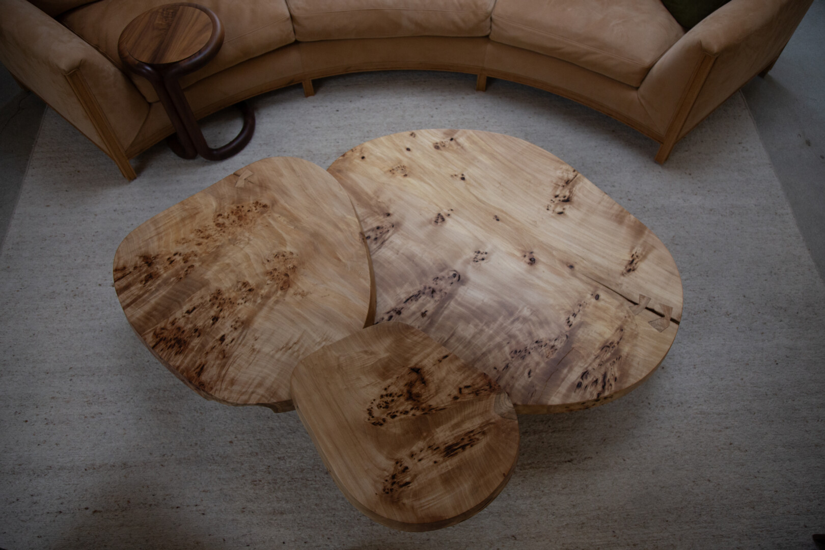 L SERIES LIVE EDGE