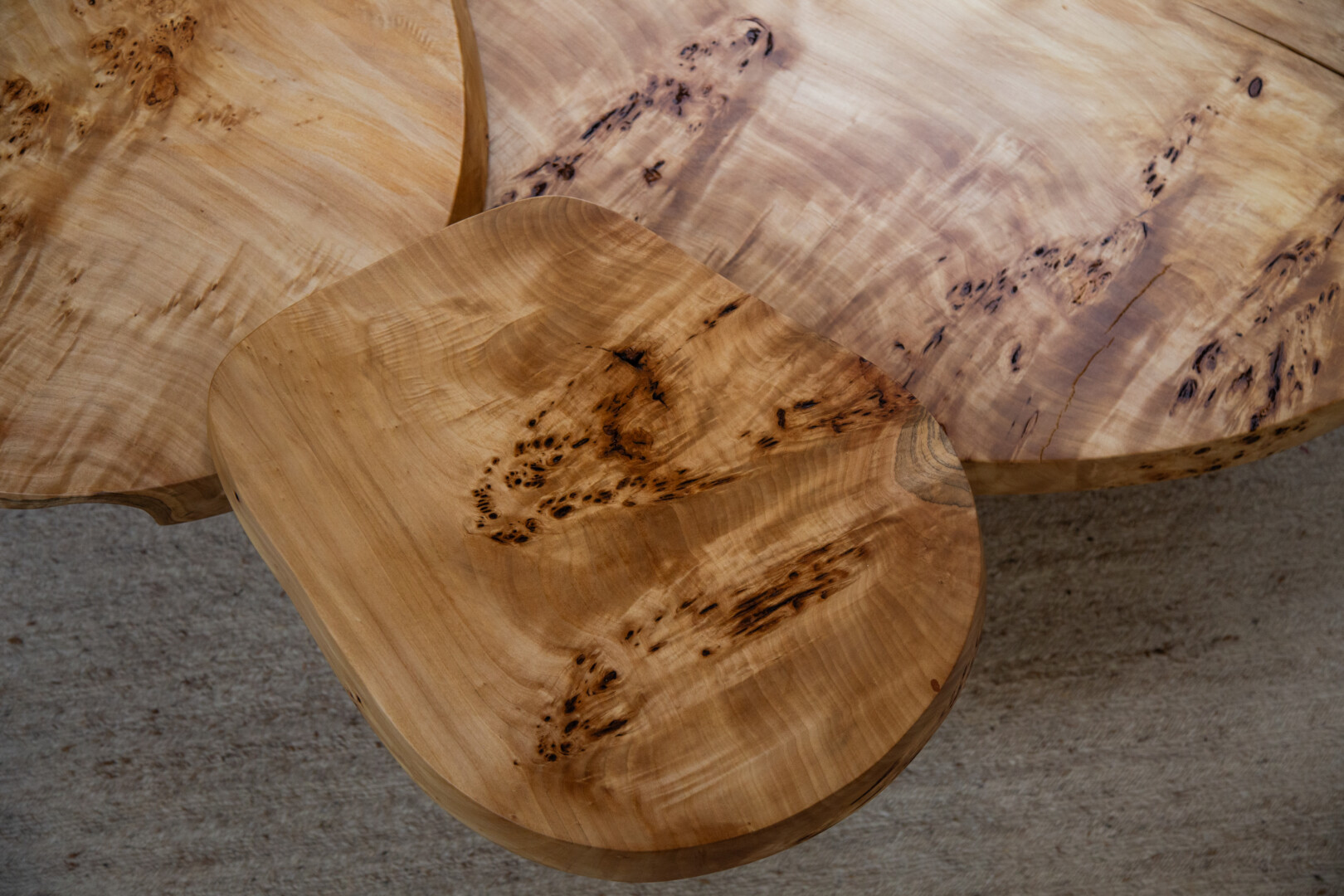 L SERIES LIVE EDGE