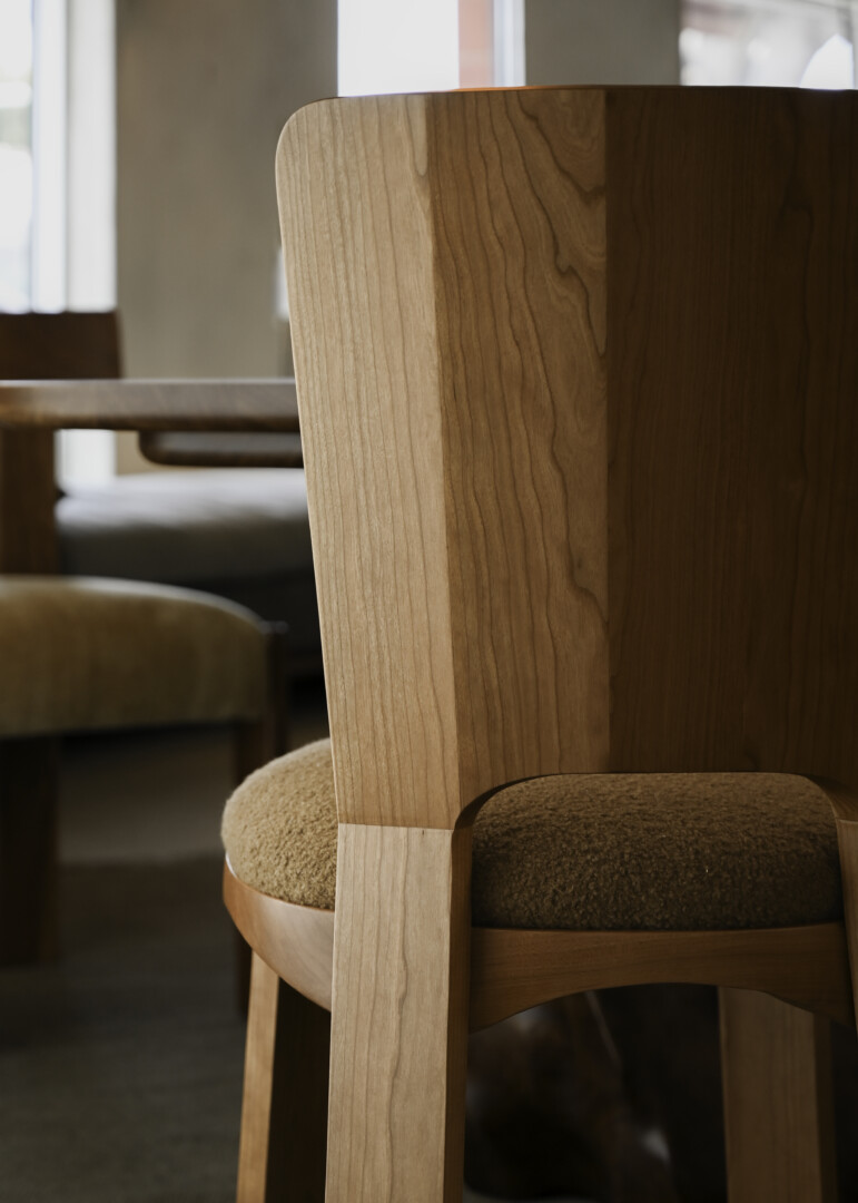 LATTEN DINING CHAIR