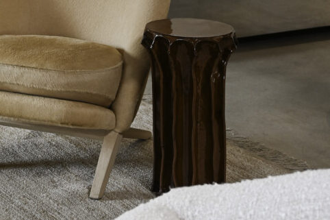 ARBOR TABLE