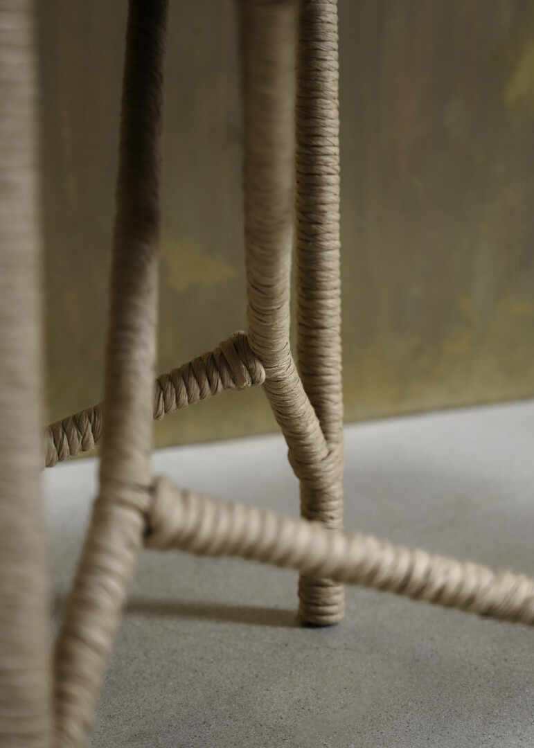 NETZ STOOL – SQUARE & ROUND