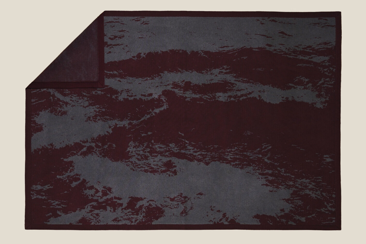 WELLE CASHMERE BLANKET – CHARCOAL