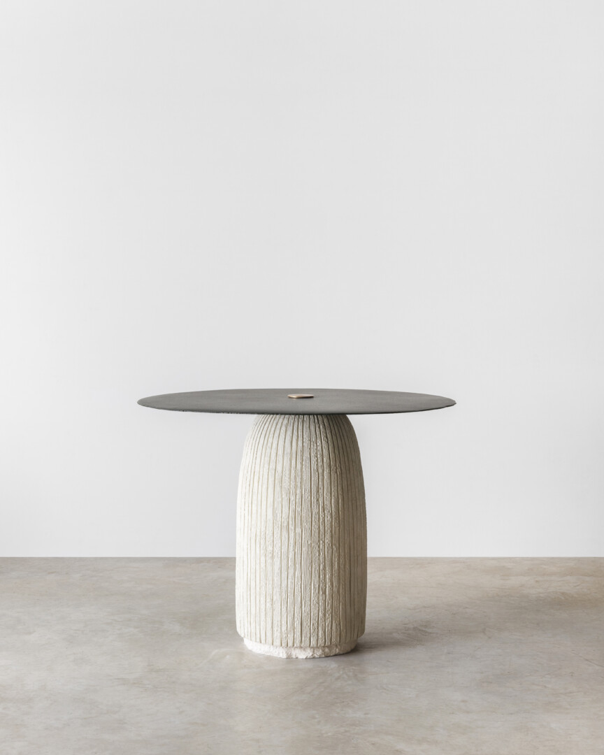 GRAIN D’ORGE DINING TABLE
