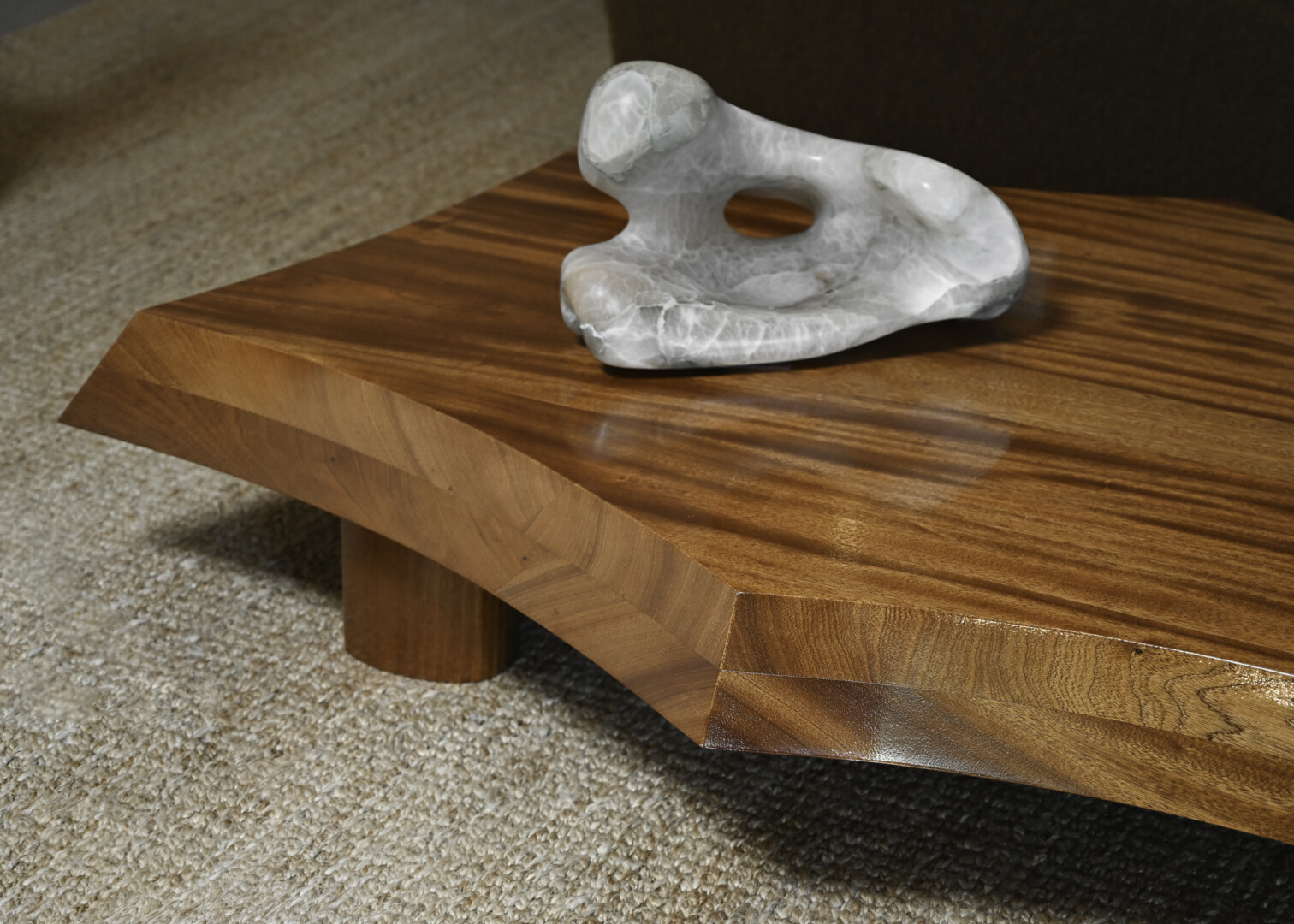 FREEE SHAPE COFFEE TABLE