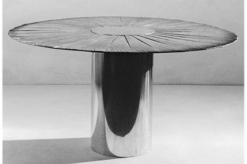 CUROSO DINING TABLE