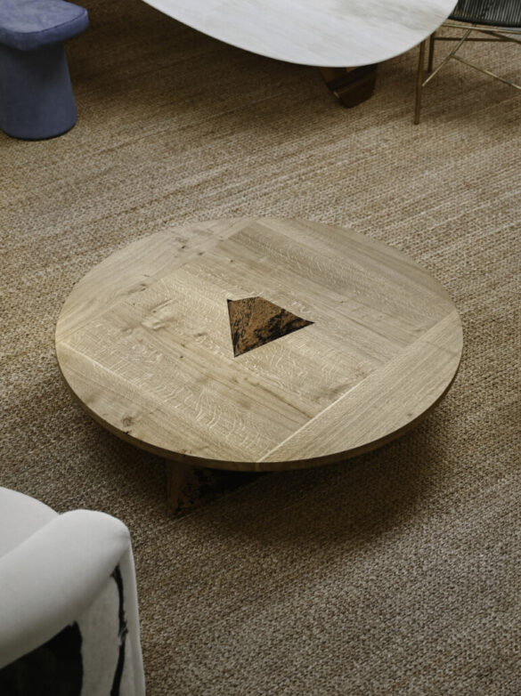 CONTAMINACAO COFFEE TABLE