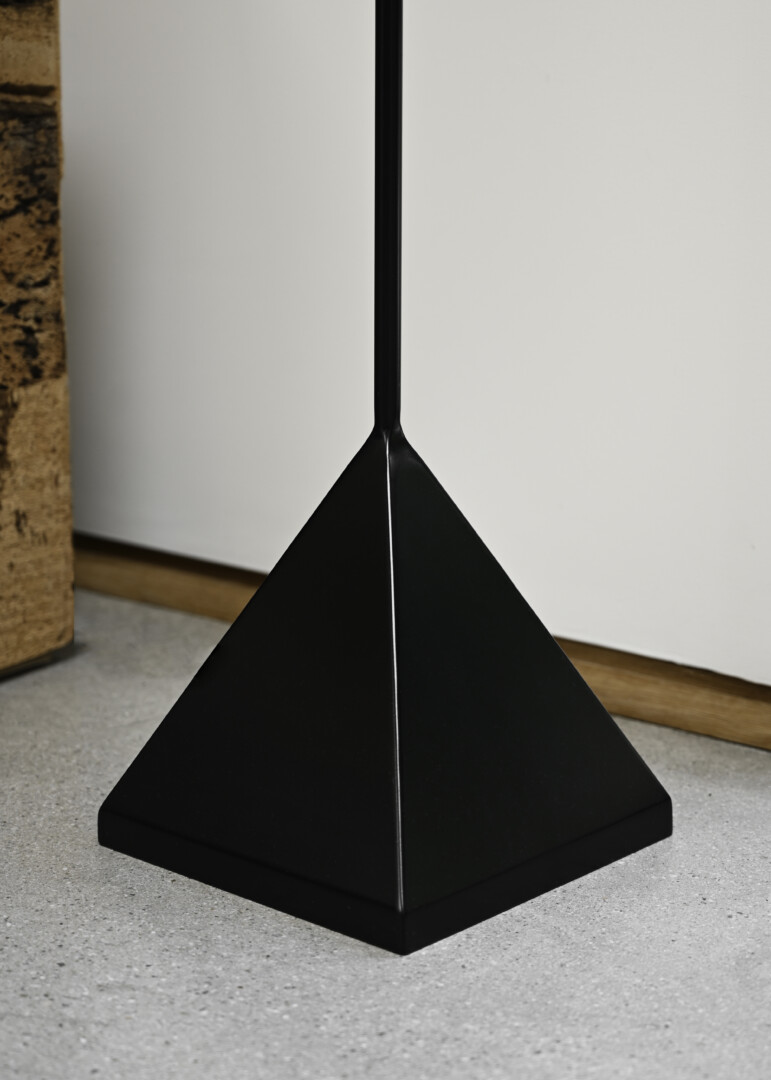 JOIA FLOOR LAMP