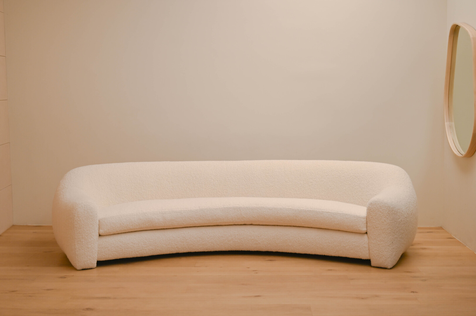 BIRNE SOFA CURVED