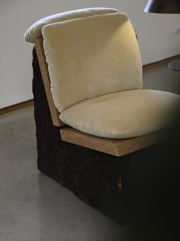 CORCHO LOUNGE CHAIR