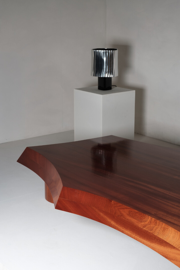 CUROSO TABLE LAMP
