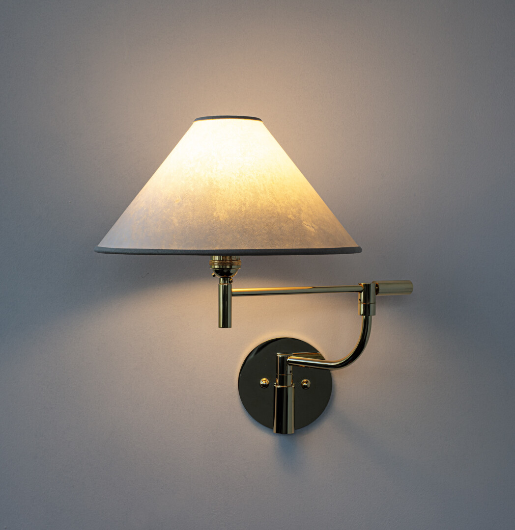 SERIES 04 PIVOT- ARM SCONCE