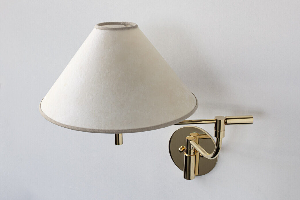 SERIES 04 PIVOT- ARM SCONCE