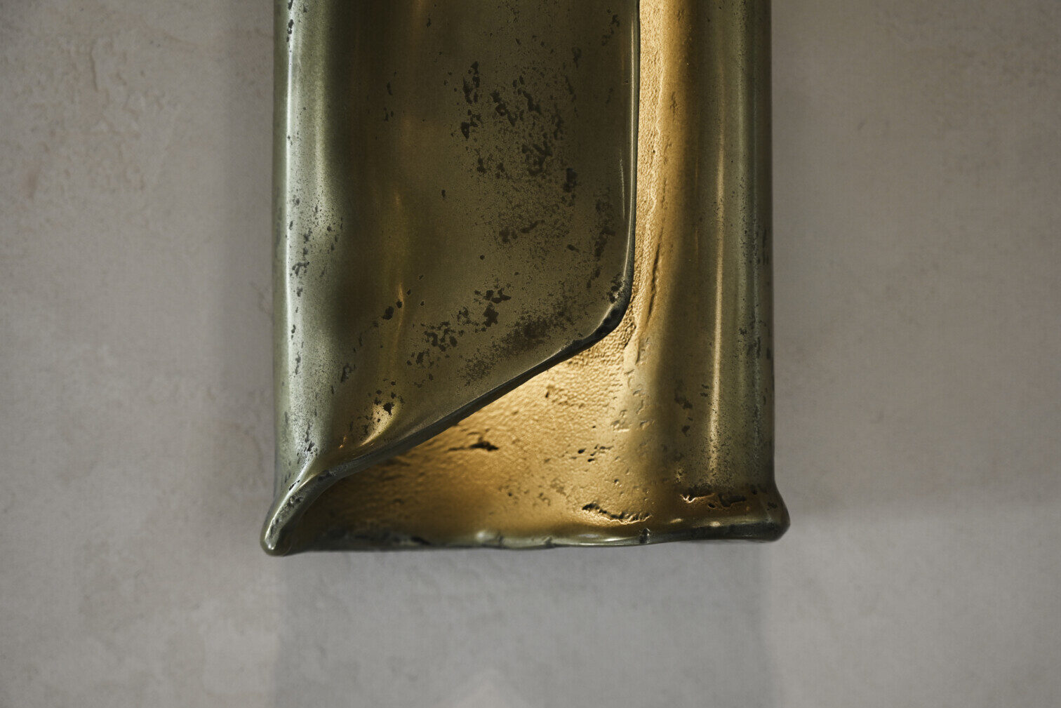 EMBRACE SCONCE – MEDIUM