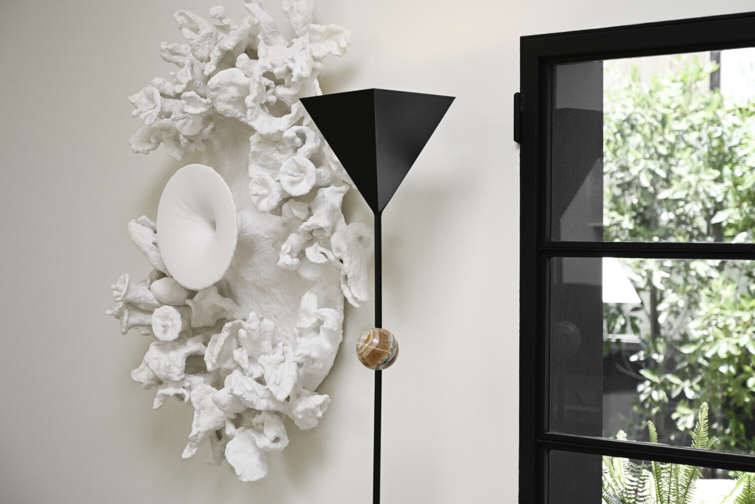 JOIA FLOOR LAMP