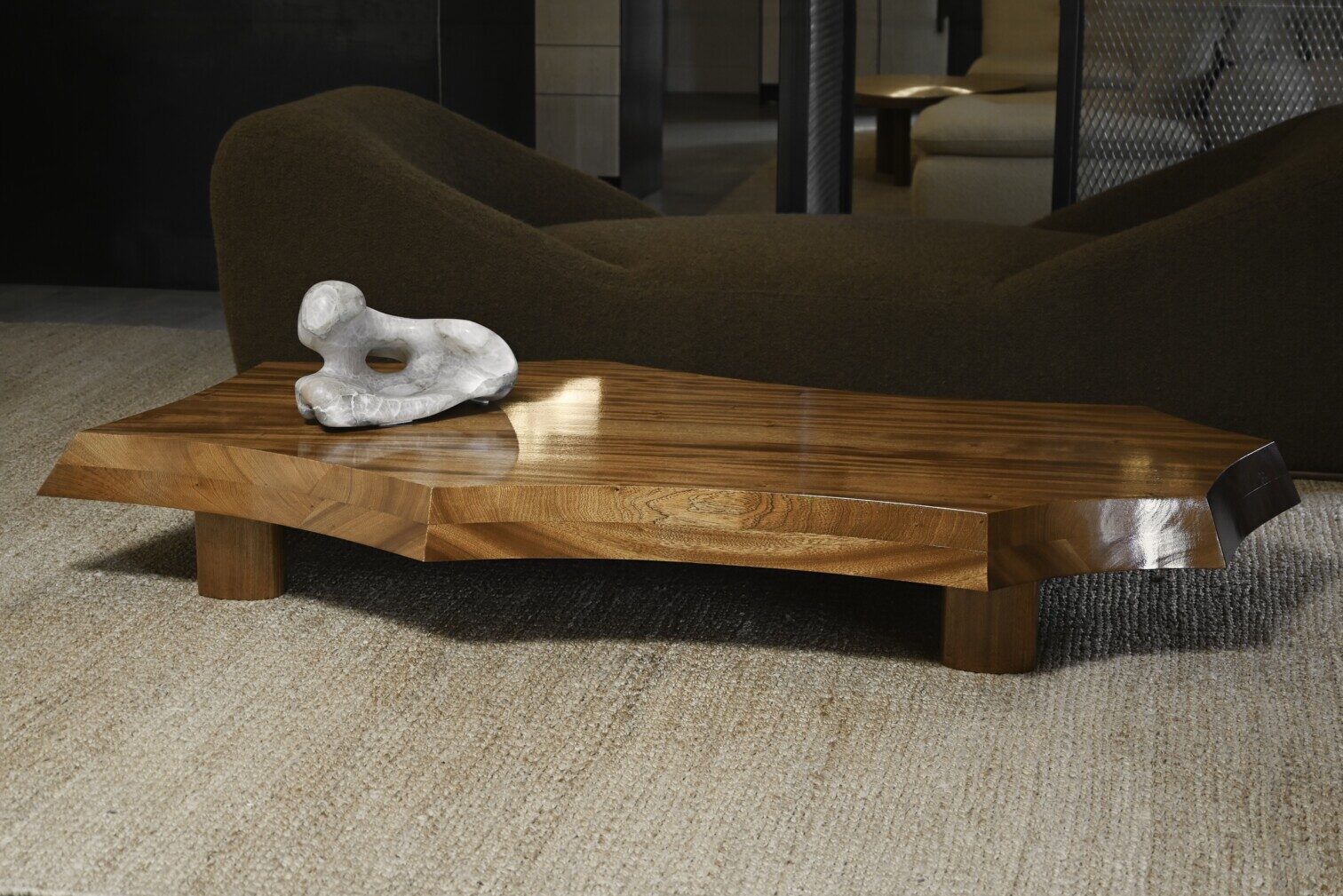 FREEE SHAPE COFFEE TABLE