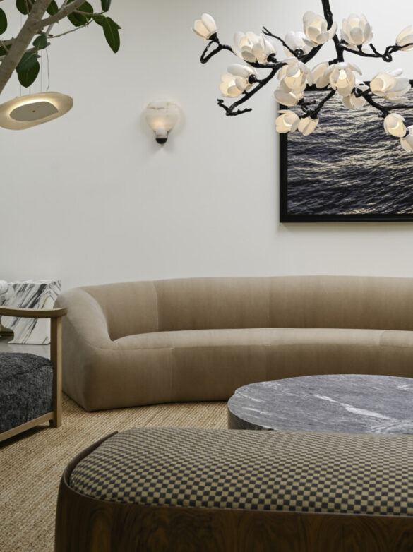 ARC POUF