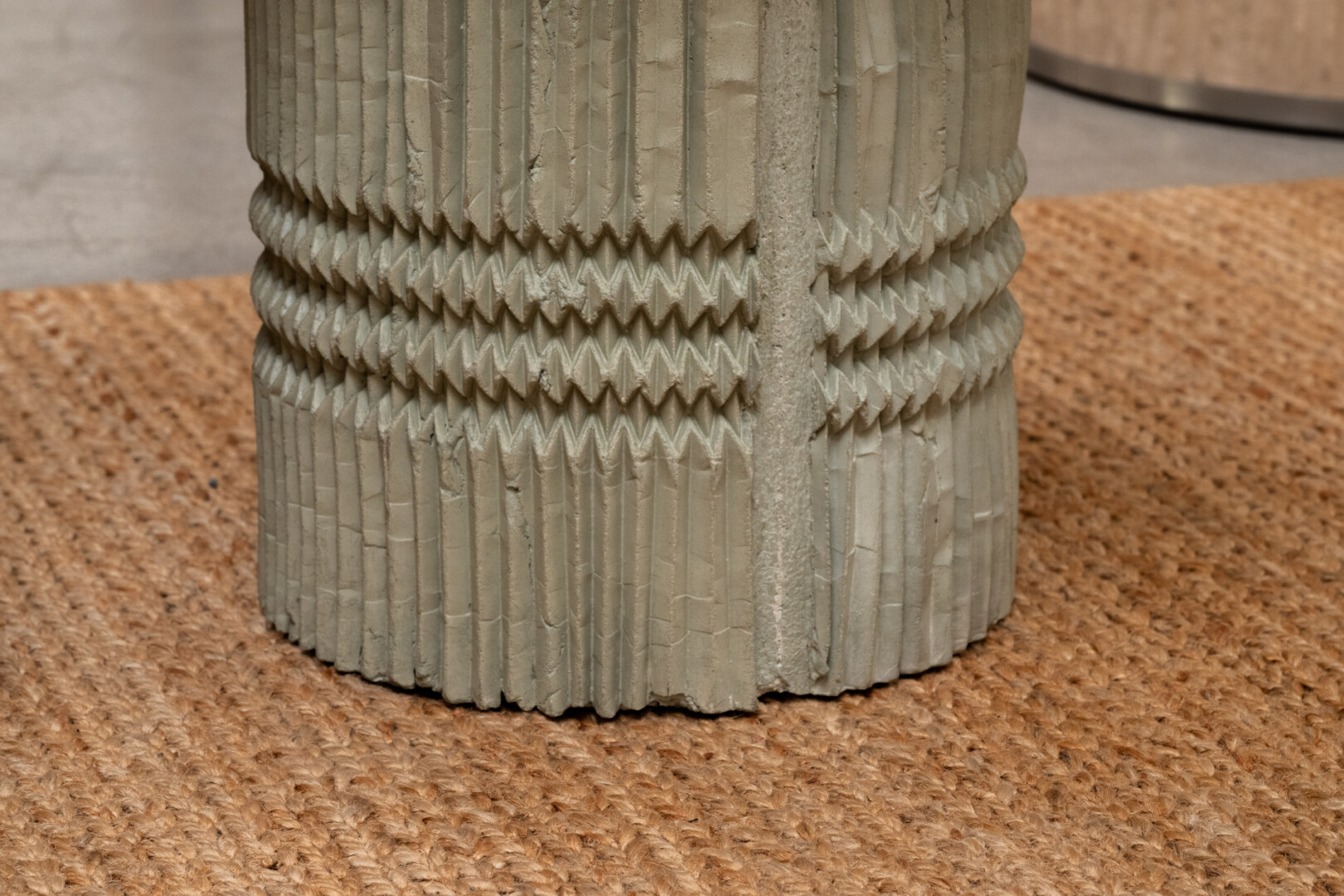 FALT SIDE TABLE