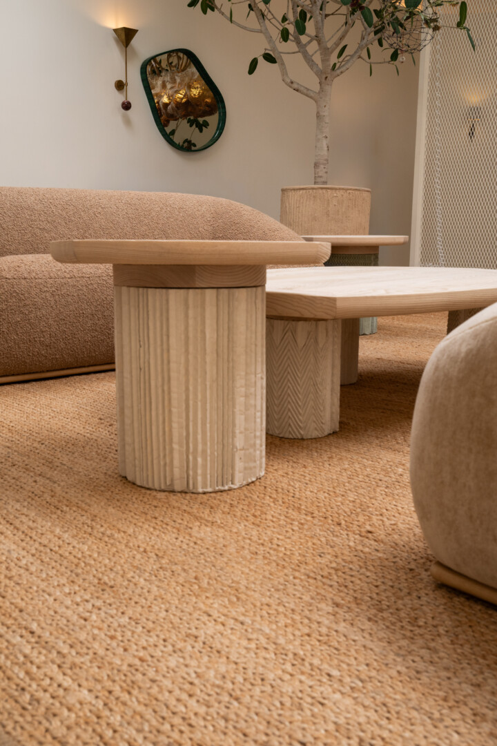FALT SIDE TABLE