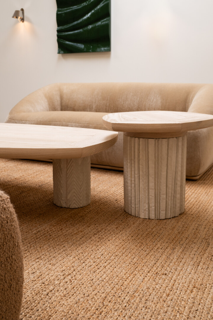 FALT SIDE TABLE