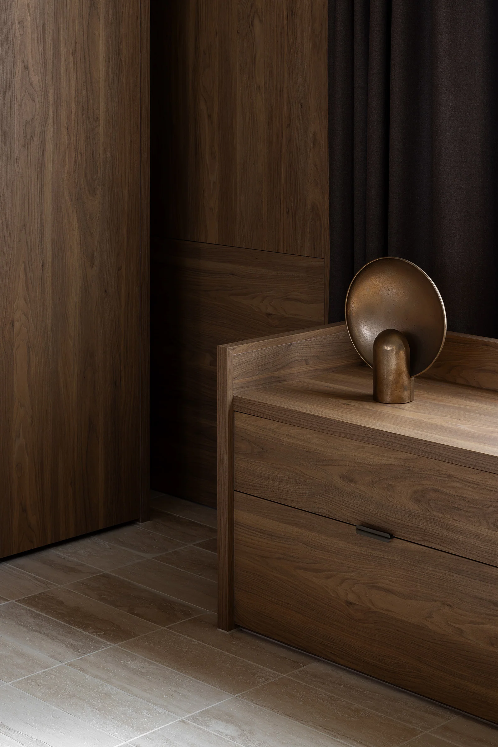 SURFACE TABLE SCONCE