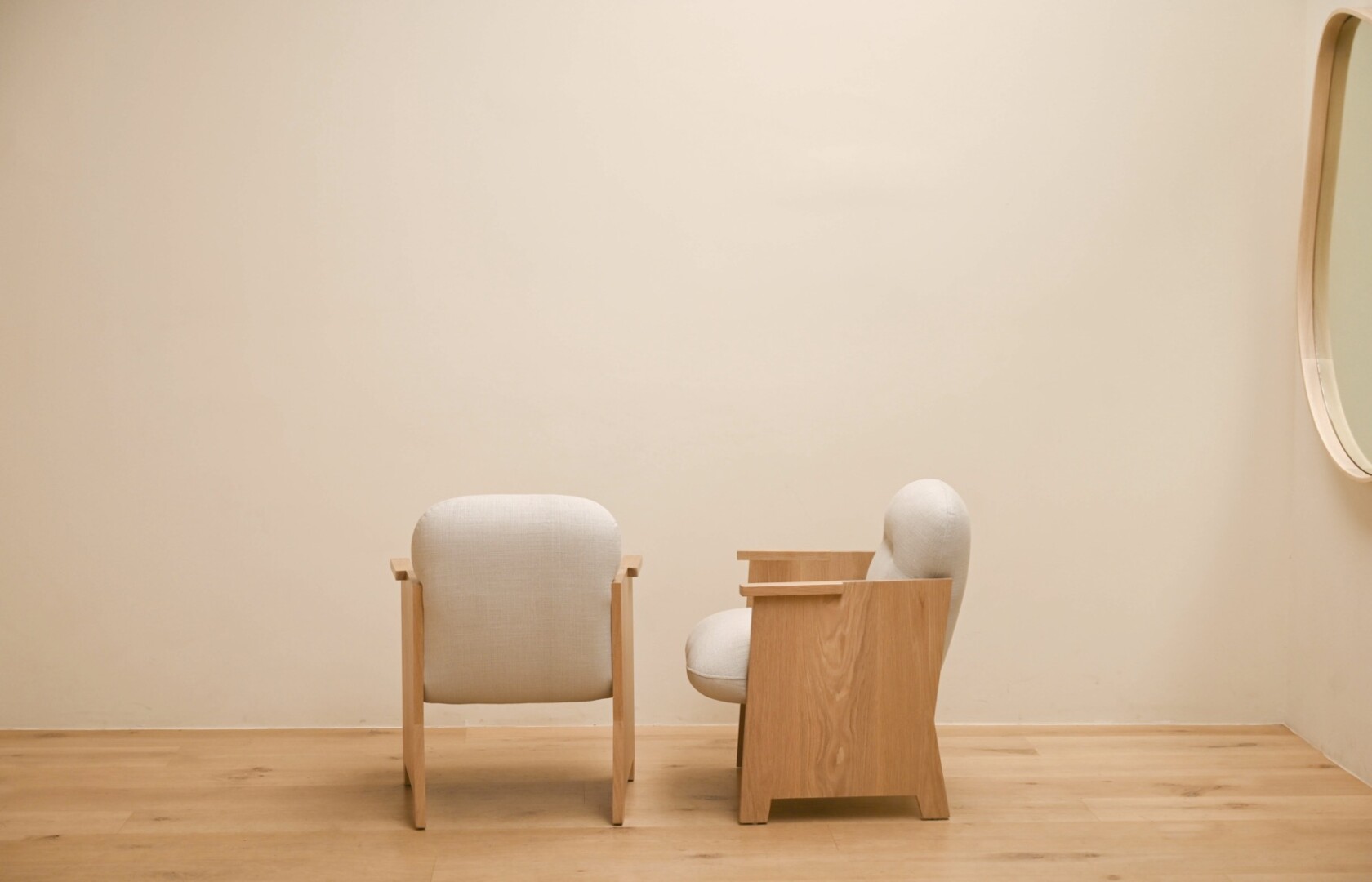 DAMEN CHAIR