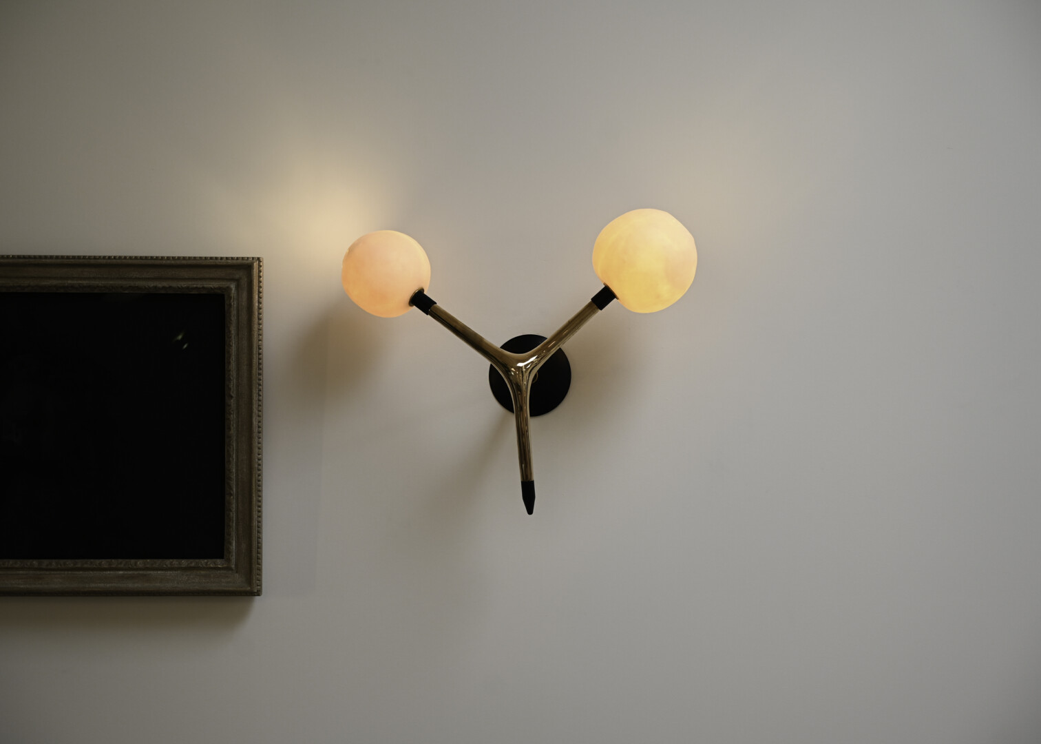 OJOS SCONCE