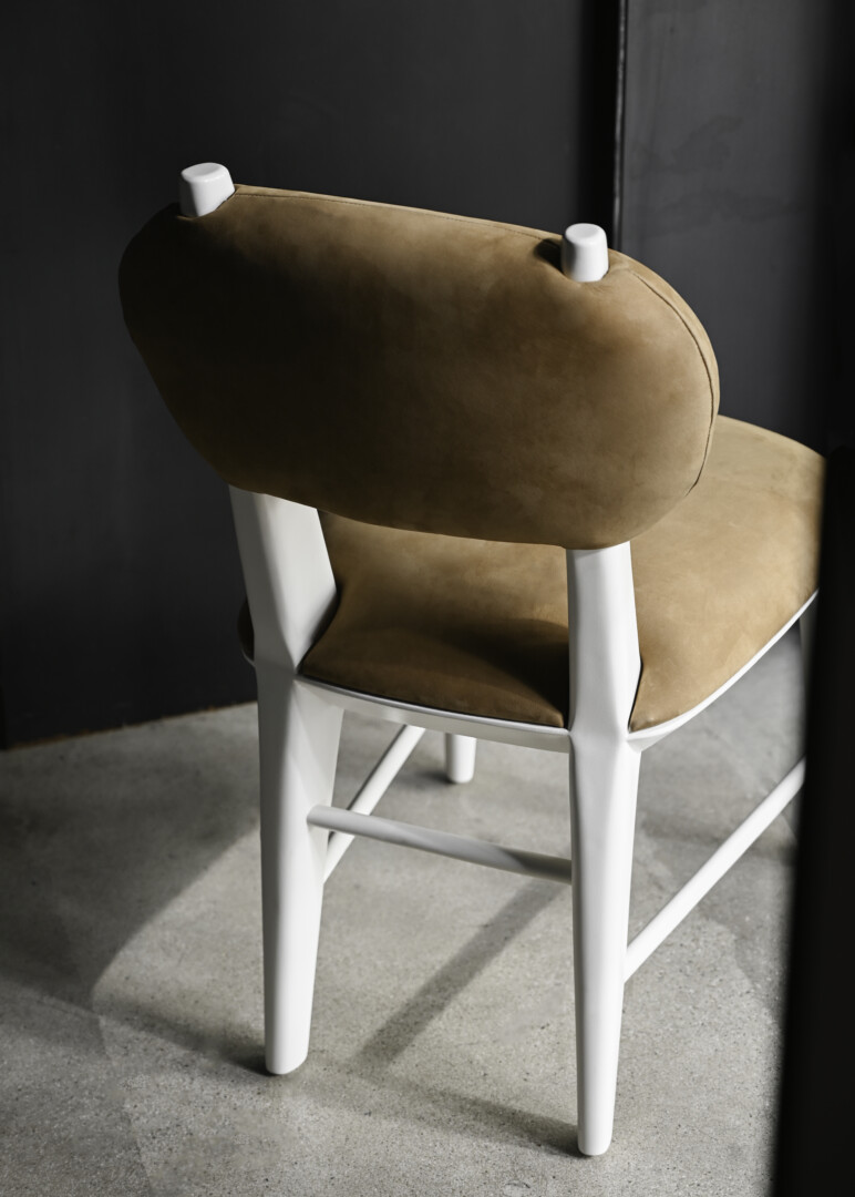 OHREN CHAIR