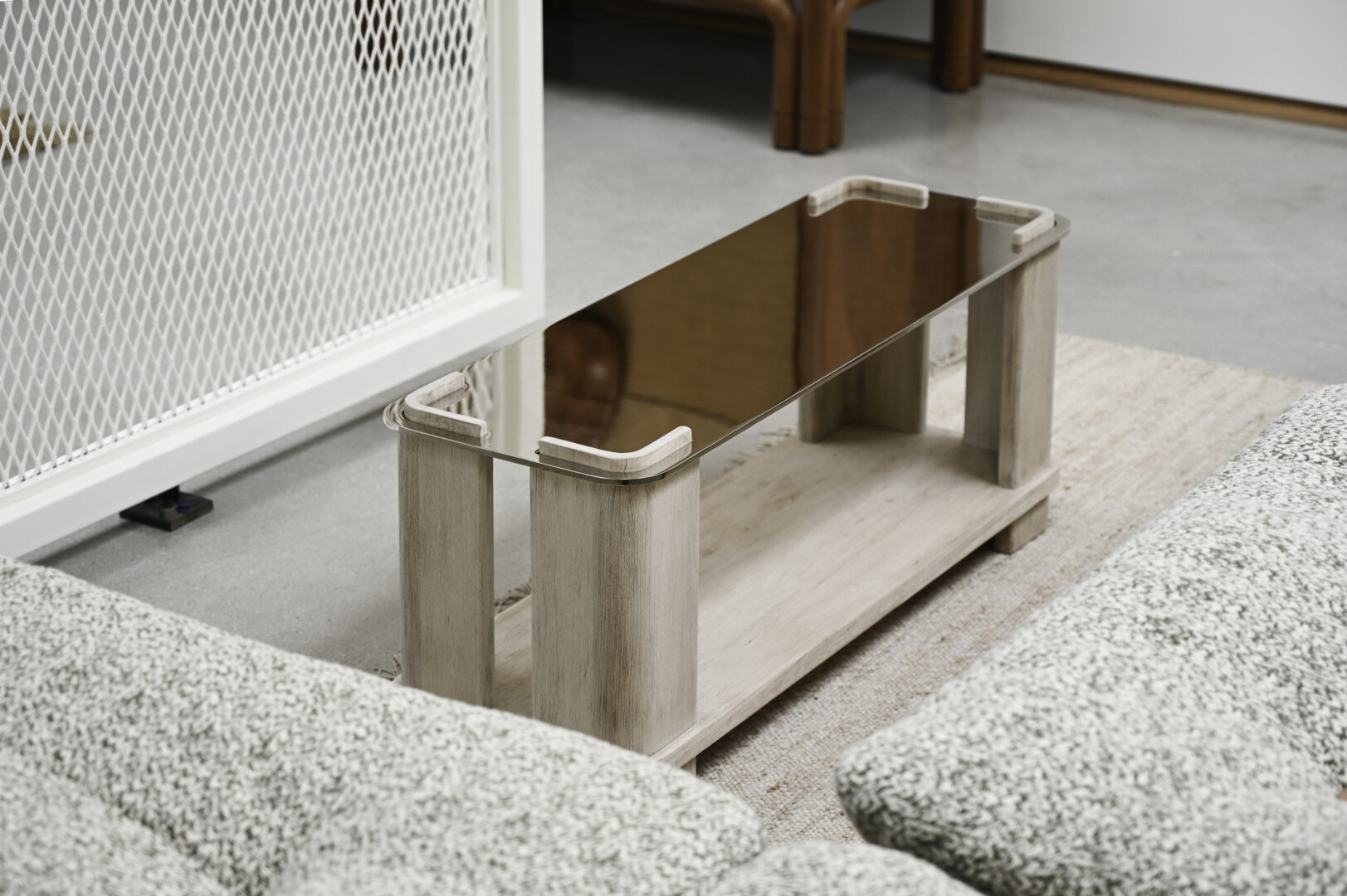ROLLEN SIDE TABLE