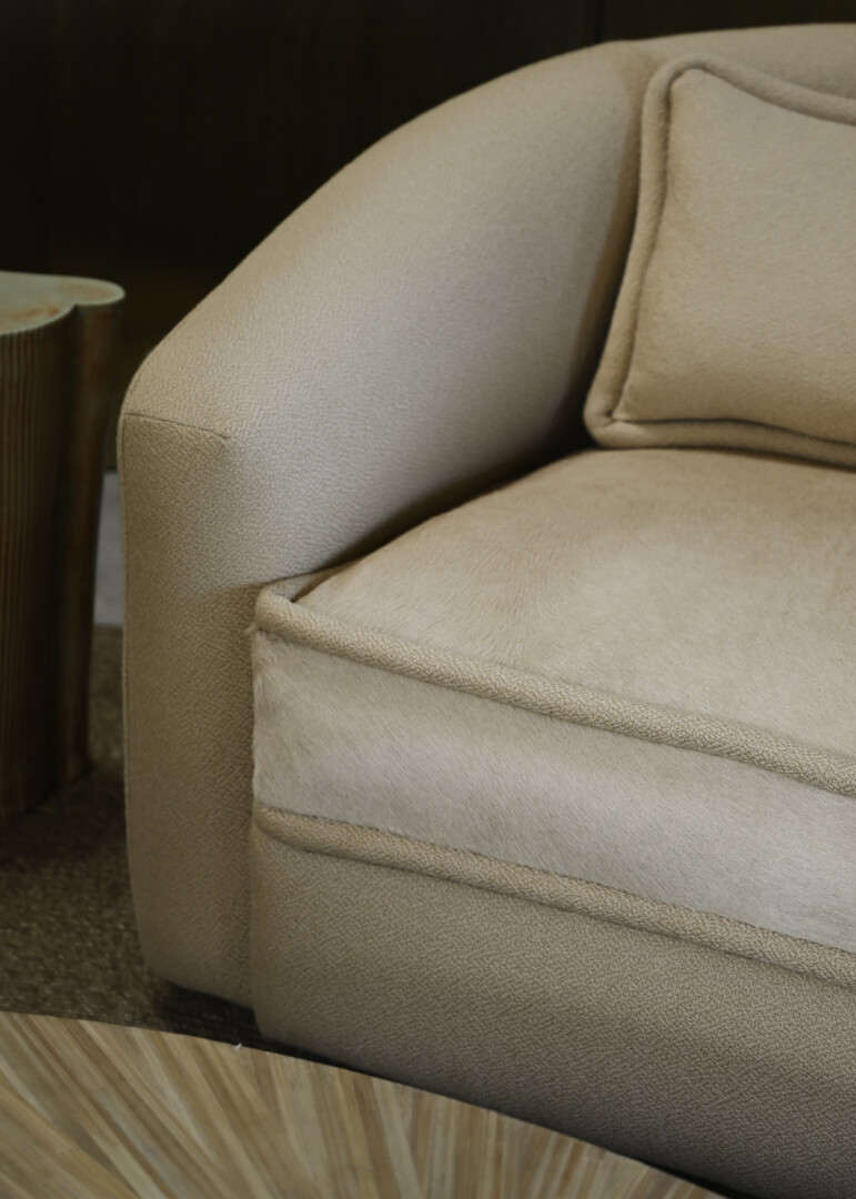 FAAS LOUNGE CHAIR