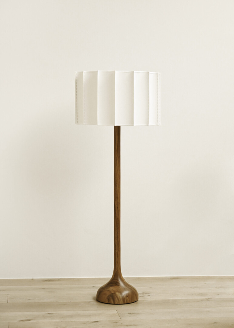 PATA DE ELEFANTE LAMP