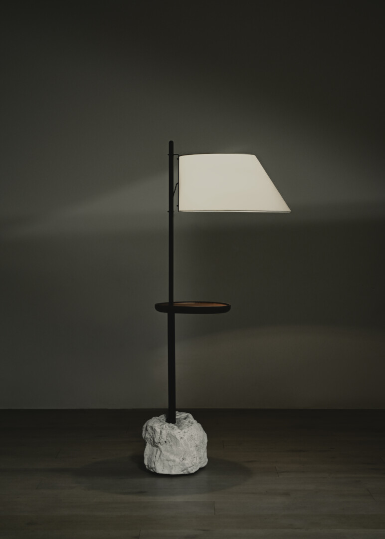 BOULDER FLOOR LAMP
