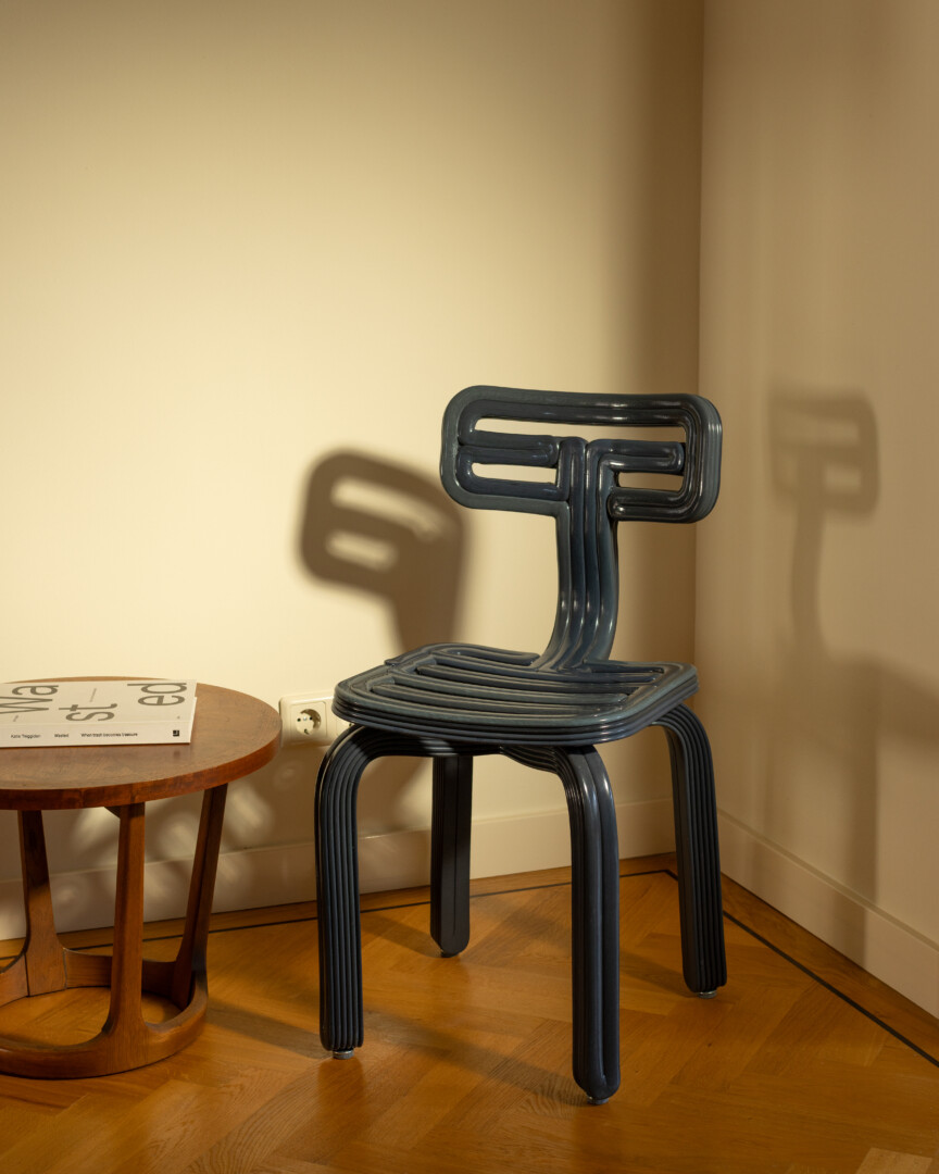 CHUBBY CHAIR