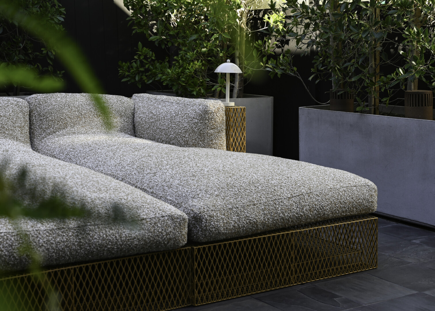 EXPANDED STEEL FRANCK CHAISE