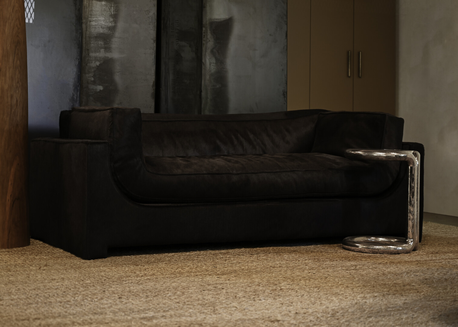 FULLY UPHOLSTERED FRANCK SOFA