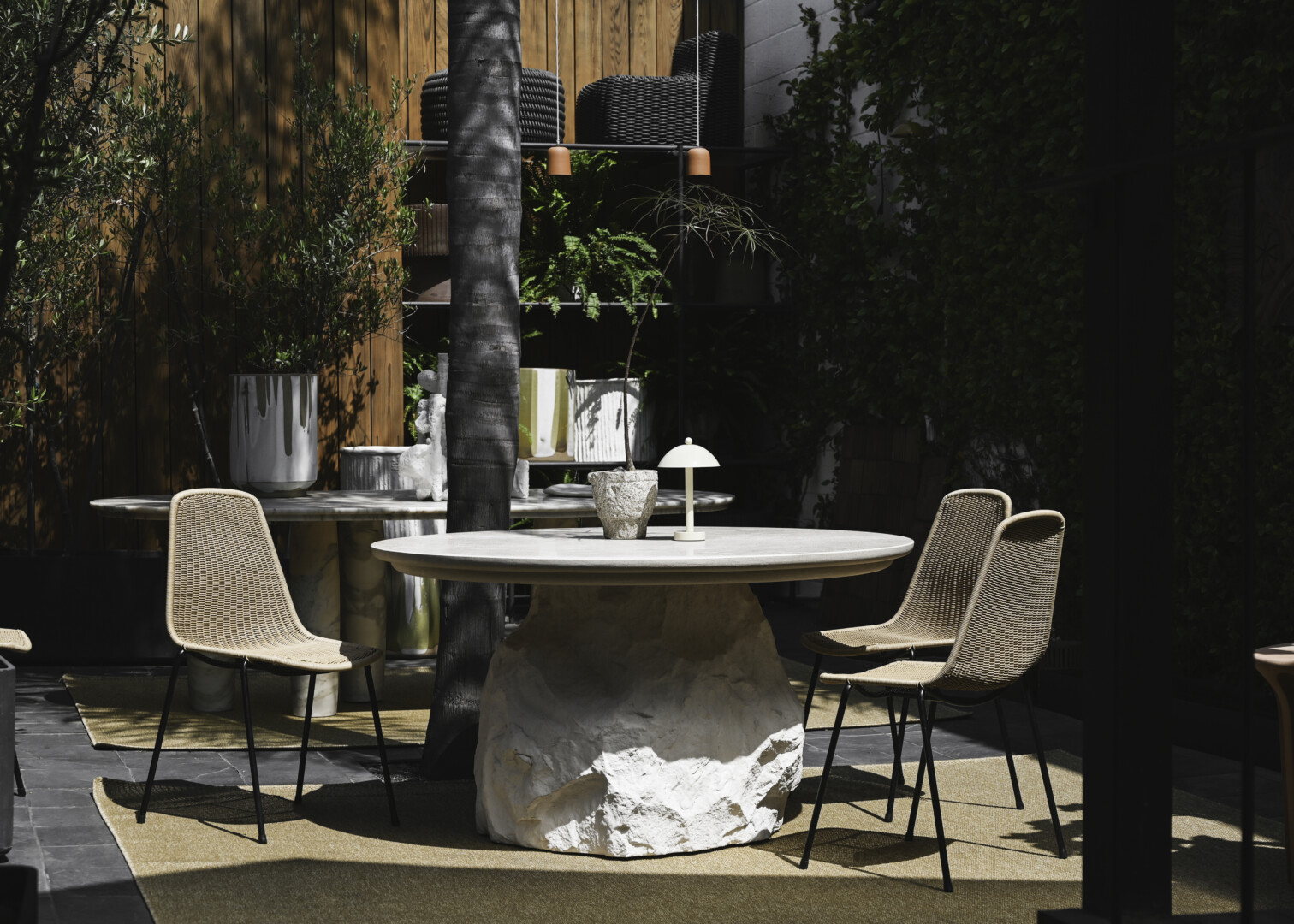 BOULDER DINING TABLE XL