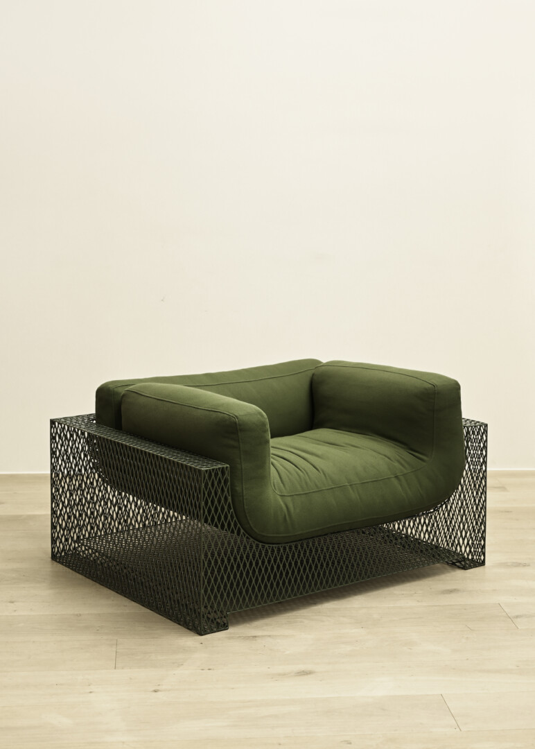 FRANCK LOUNGE CHAIR – EXPANDED STEEL