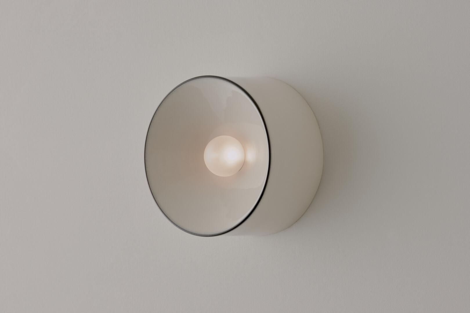 ANTON CERAMIC PINSTRIPE