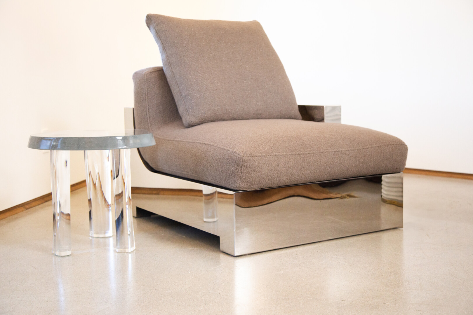FRANCK 1 ARM LOUNGE CHAIR