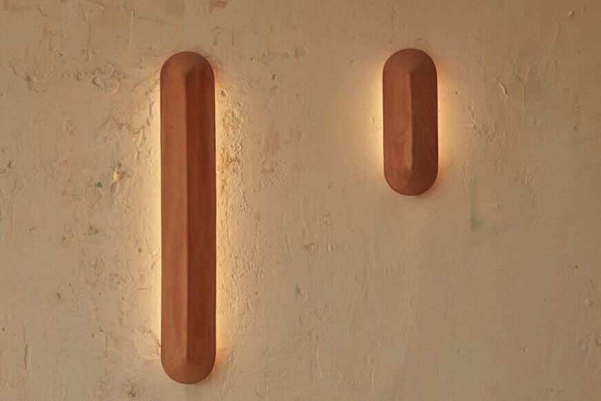PINCH SCONCE